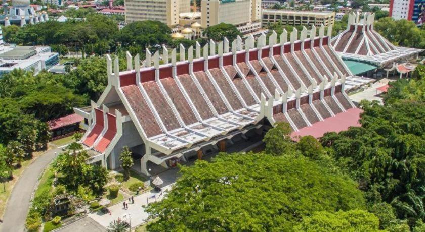 Monaco Boutique Hotel Sadong Jaya Kota Kinabalu Zewnętrze zdjęcie