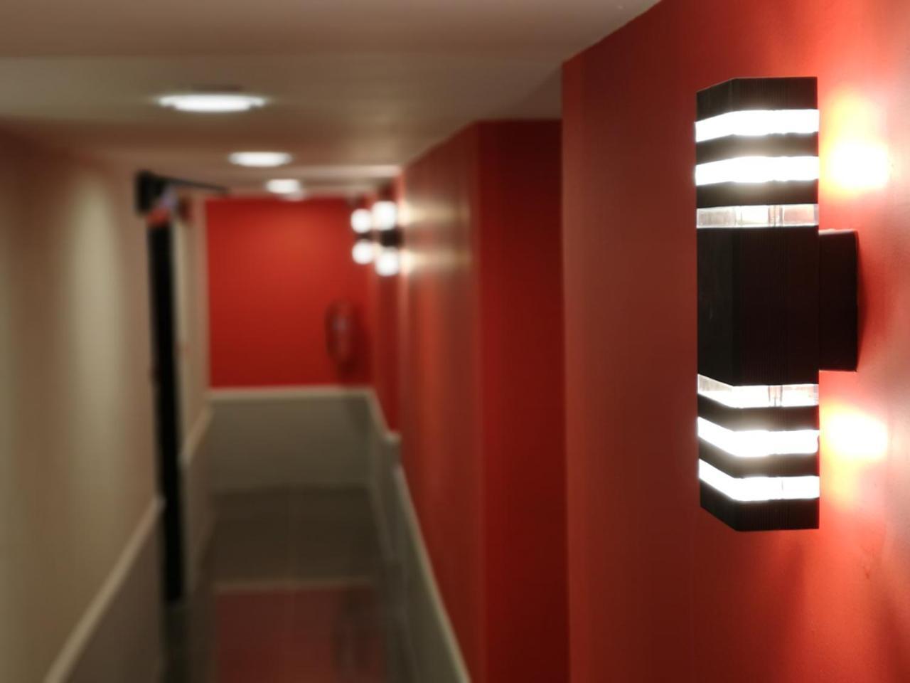 Monaco Boutique Hotel Sadong Jaya Kota Kinabalu Zewnętrze zdjęcie